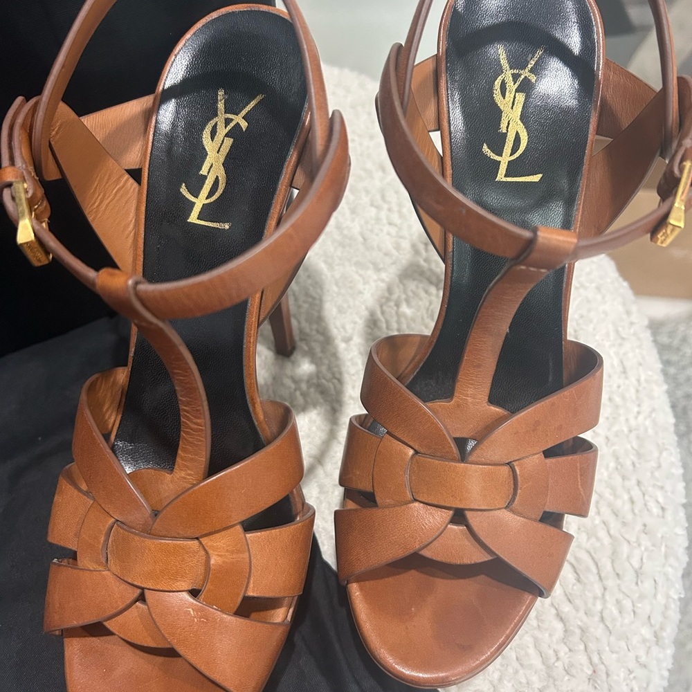 Saint Laurent Tribute Platform 105MM Sandal 
Size 40.  Worn twice - Picture 5 of 10